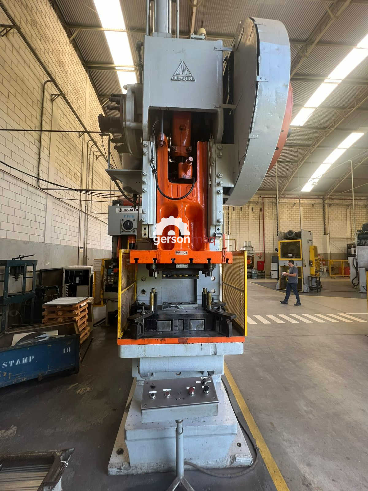 PRENSA EXCENTRICA FREIO FRICCAO CLEARING 110 TON